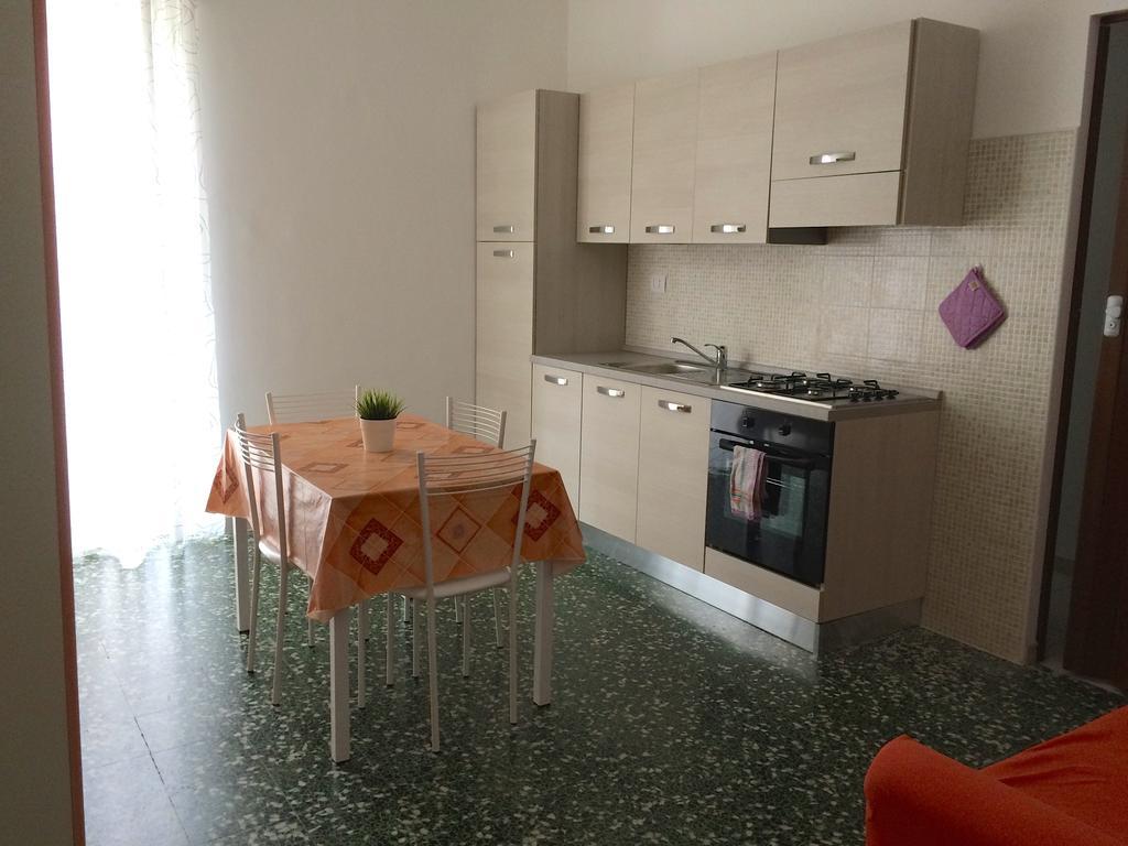דירות ואסטו Antonella'S House חדר תמונה